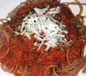 Spagetti Bolognese meal by Lucy Looby nutrition